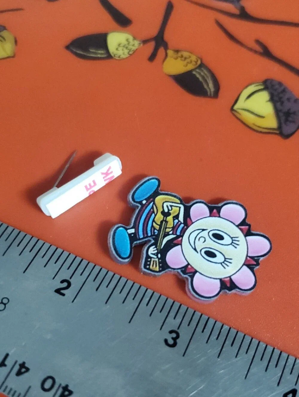 Parappa Flower Character Guitar Acrylic Pin – Pink and Blue